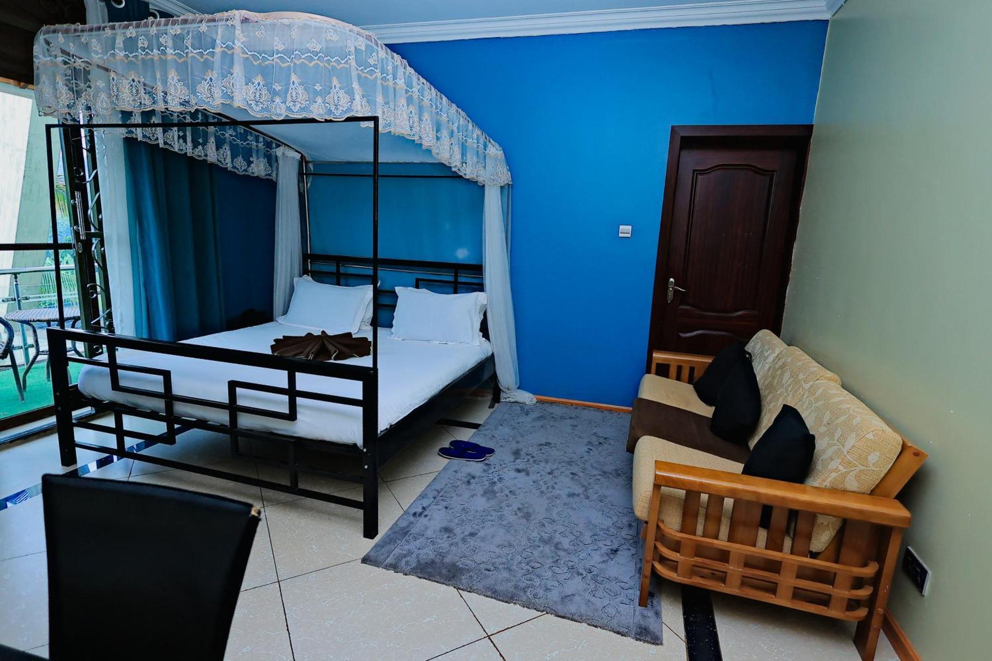 Shine Country Resort Hotel Naziba Esterno foto