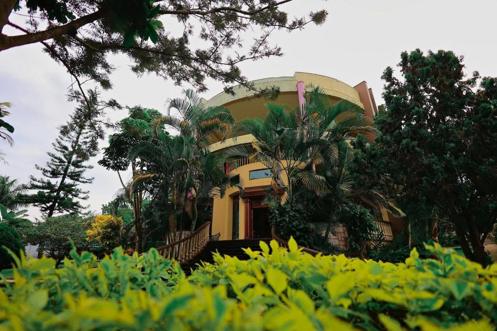 Shine Country Resort Hotel Naziba Esterno foto